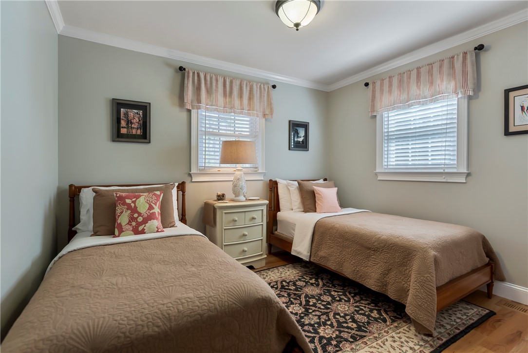 134 White Circle Starr, SC 29684 - Photo 26 of 50 Main Level Guest Room