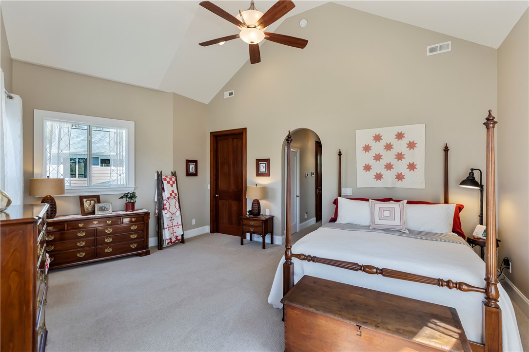 134 White Circle Starr, SC 29684 - Photo 31 of 50 Upper Level Master