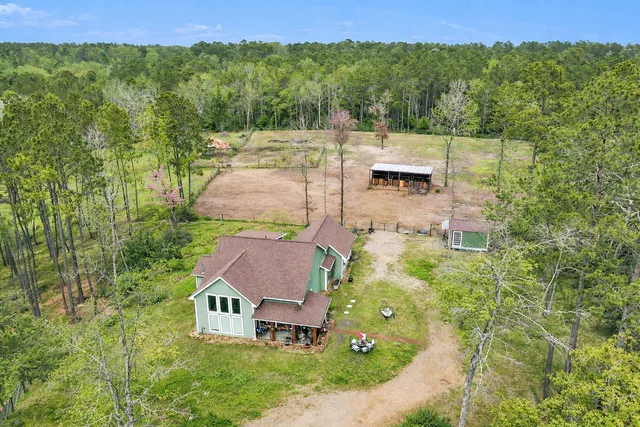 $943,500 | 159 East Double Crk Road, Willis, TX 77378