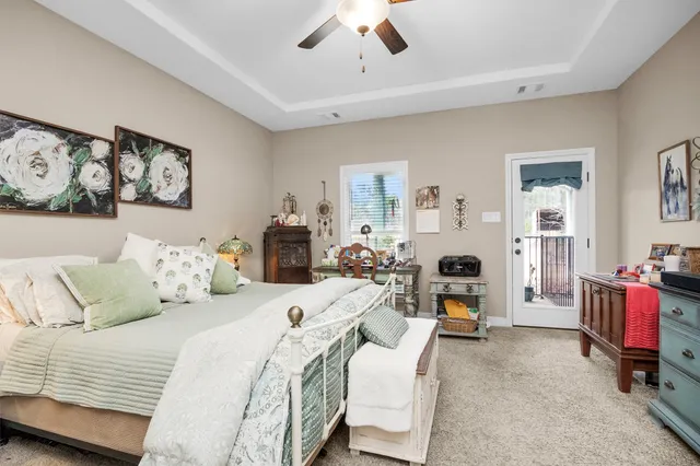 $943,500 | 159 East Double Crk Road, Willis, TX 77378