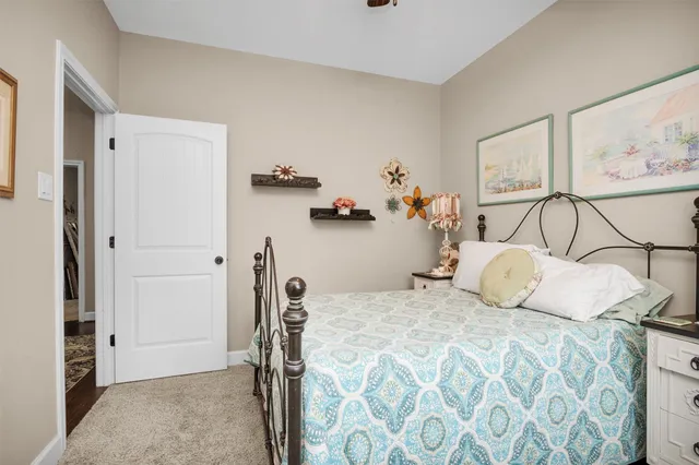 $943,500 | 159 East Double Crk Road, Willis, TX 77378