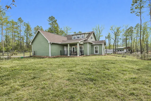 $943,500 | 159 East Double Crk Road, Willis, TX 77378