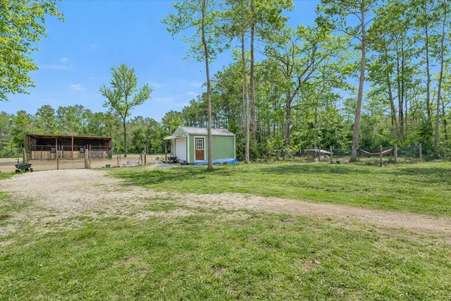 $943,500 | 159 East Double Crk Road, Willis, TX 77378