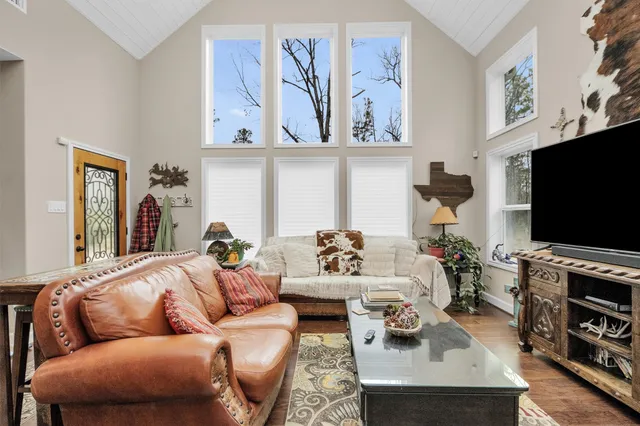 $943,500 | 159 East Double Crk Road, Willis, TX 77378