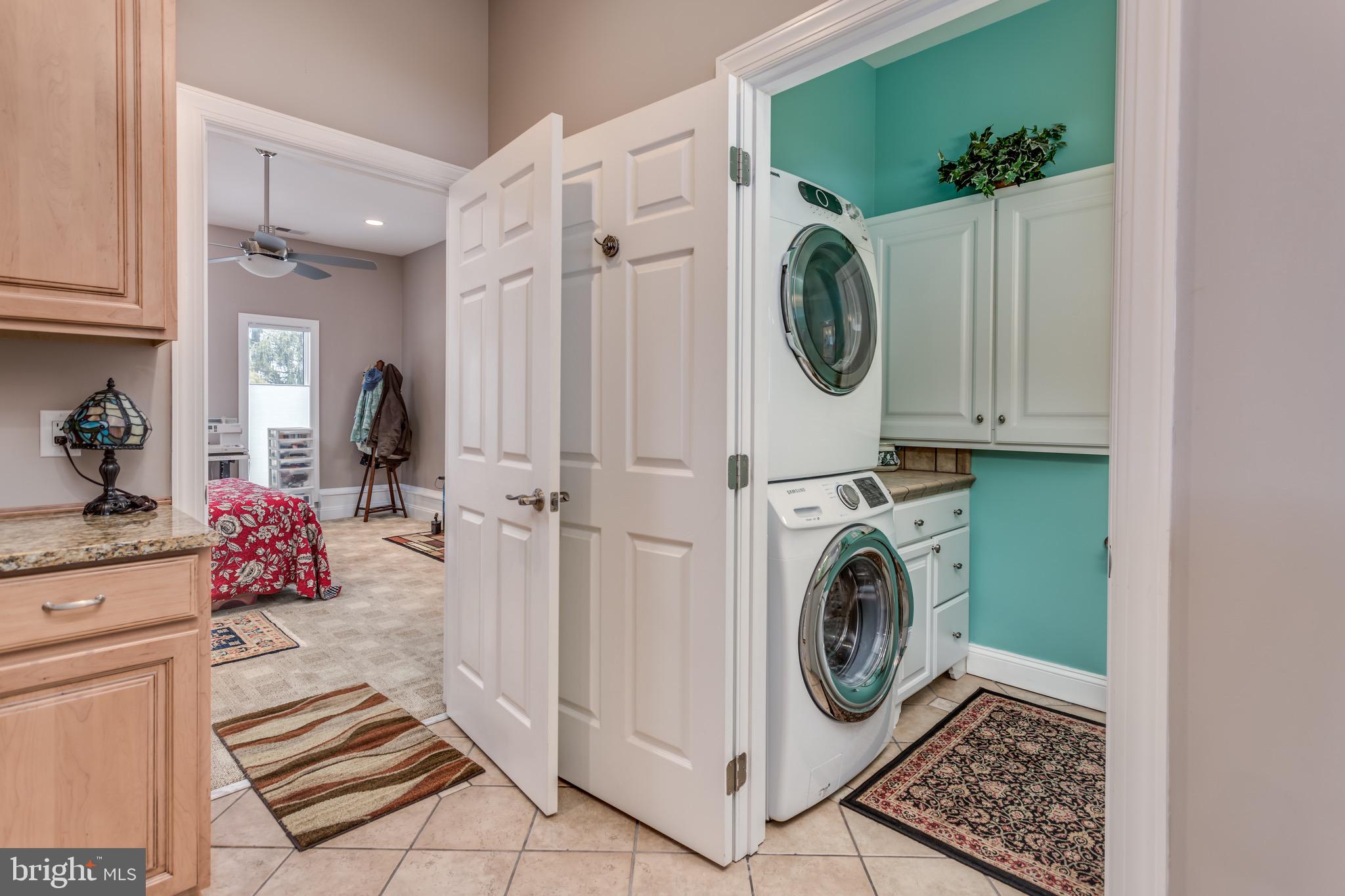 360 Glendobbin Road Winchester, VA 22603 - Photo 35 of 77 Main-level laundry