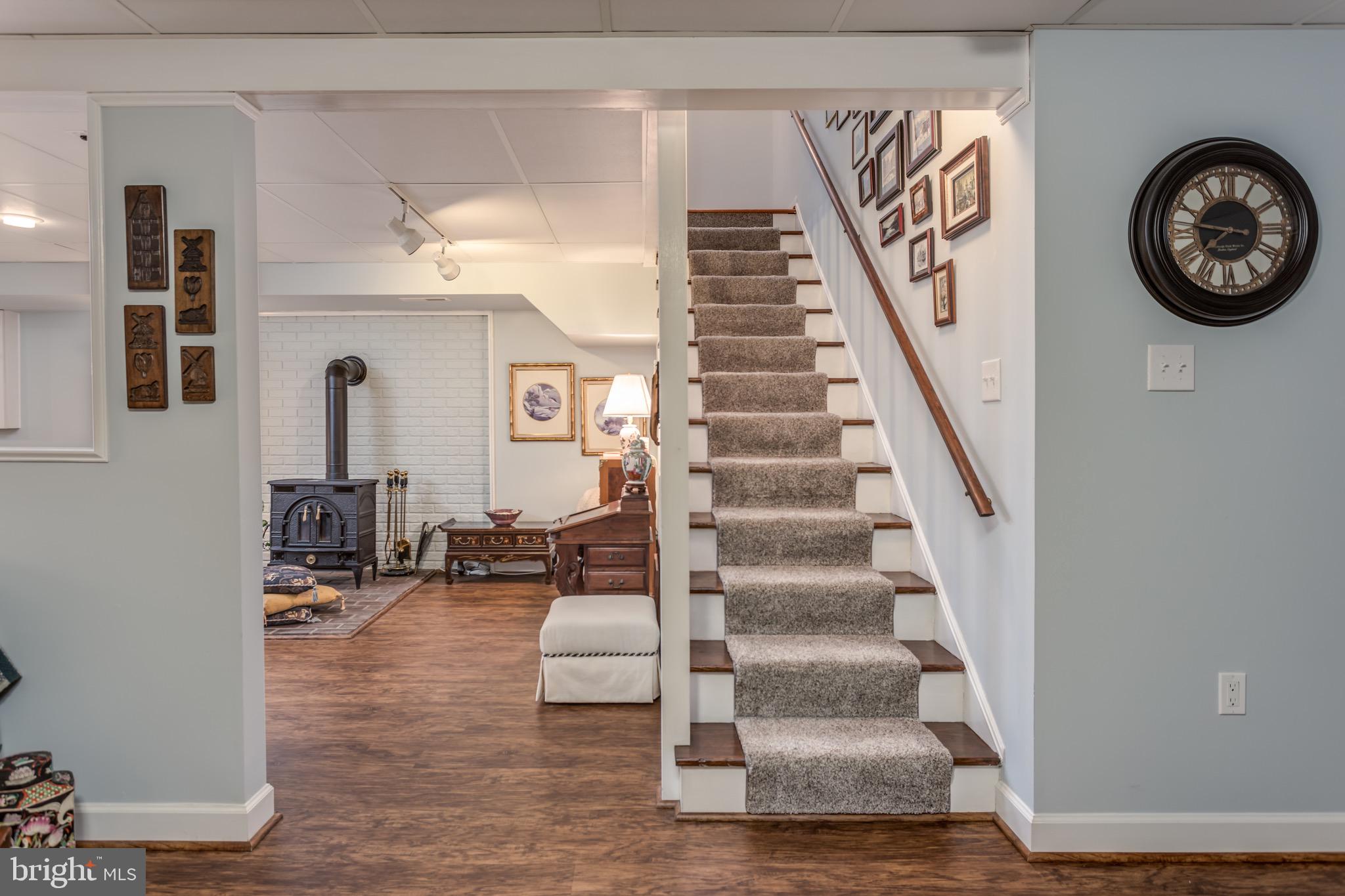 360 Glendobbin Road Winchester, VA 22603 - Photo 41 of 77 Stairs to kitchen