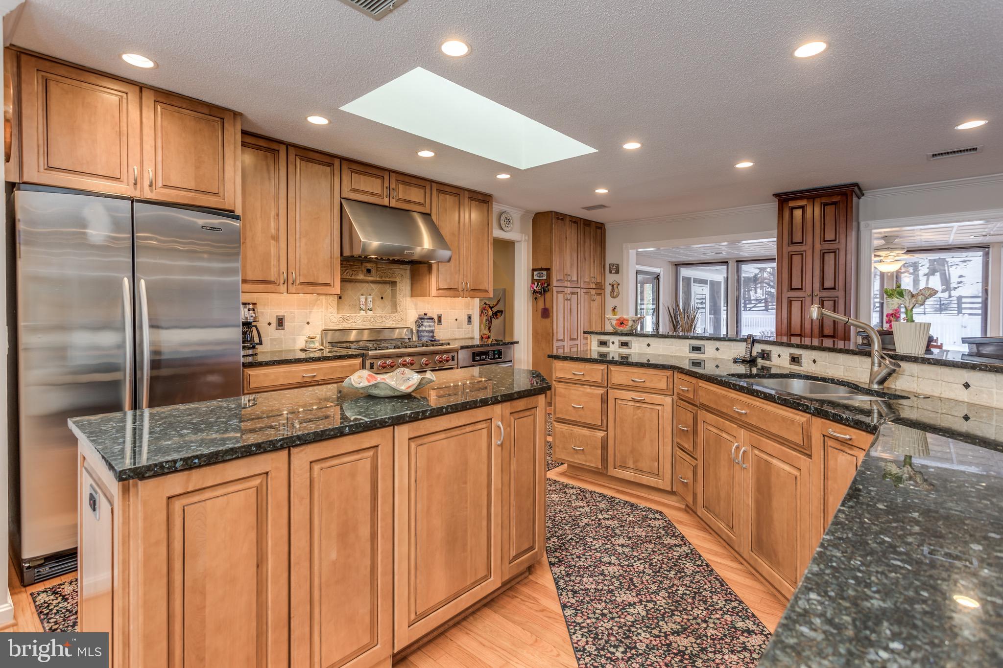 360 Glendobbin Road Winchester, VA 22603 - Photo 8 of 77 Gourmet kitchen with granite counters