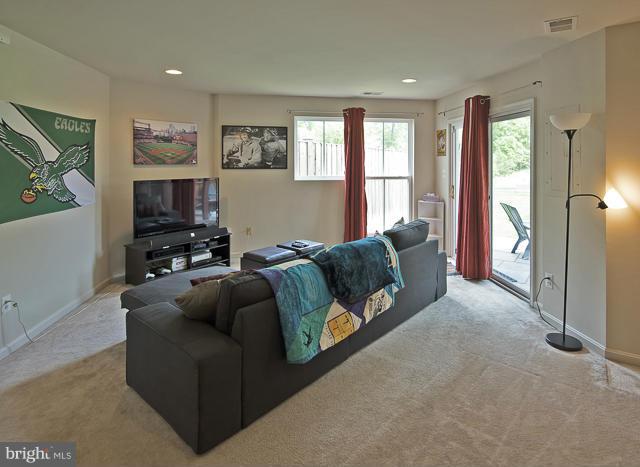 9131 Ribbon Falls Loop Bristow, VA 20136 - Photo 16 of 30 1st Level-Access to the Patio and Garage