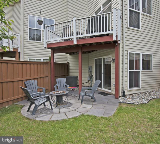 9131 Ribbon Falls Loop Bristow, VA 20136 - Photo 18 of 30 Deck and Patio