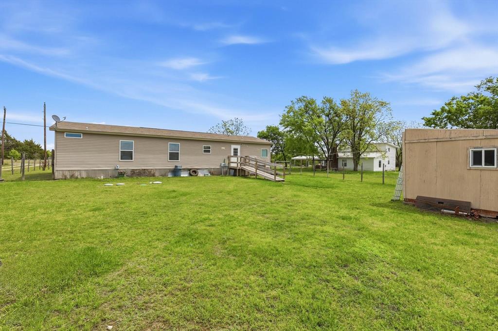 469 Emily Lane Van Alstyne, TX 75495 - Photo 24 of 27