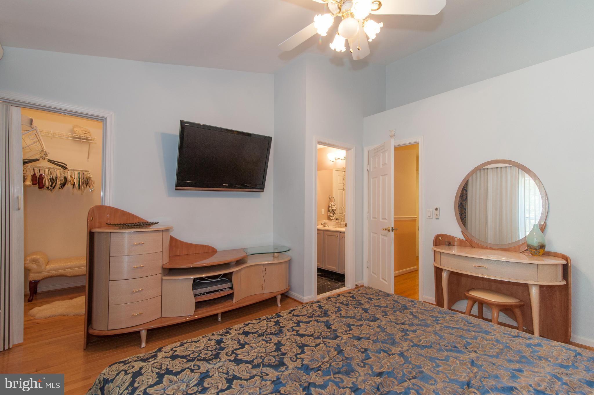 10954 Baskerville Road Reisterstown, MD 21136 - Photo 13 of 28 Bedroom (Master)