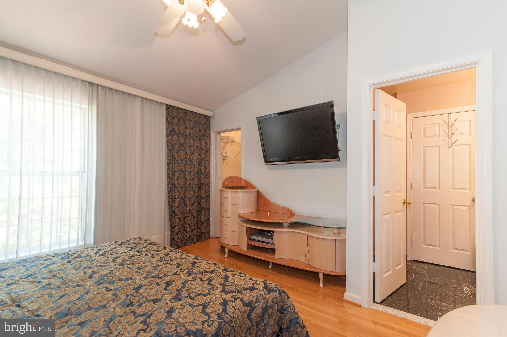 10954 Baskerville Road Reisterstown, MD 21136 - Photo 14 of 28 Bedroom (Master)