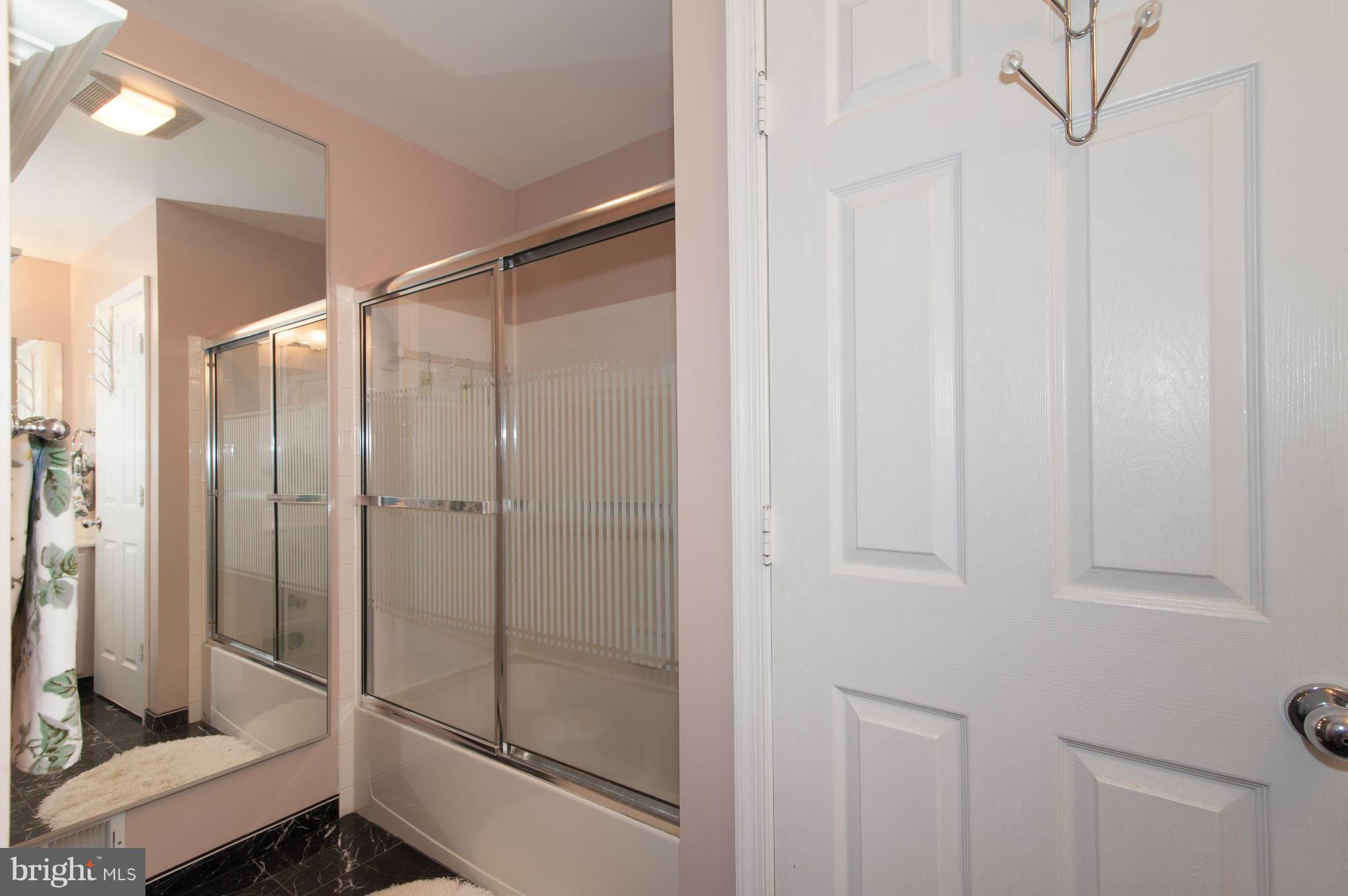 10954 Baskerville Road Reisterstown, MD 21136 - Photo 16 of 28 Bath (Master)