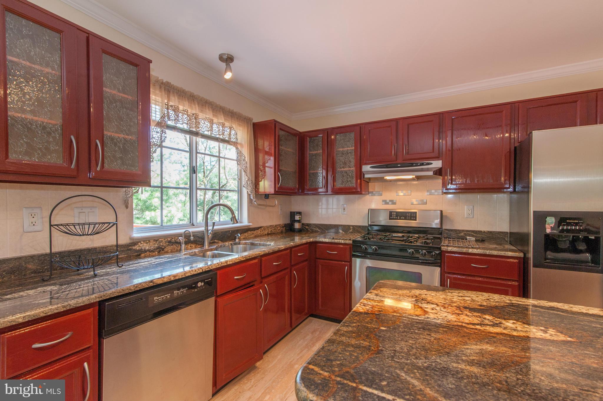 10954 Baskerville Road Reisterstown, MD 21136 - Photo 9 of 28 Kitchen
