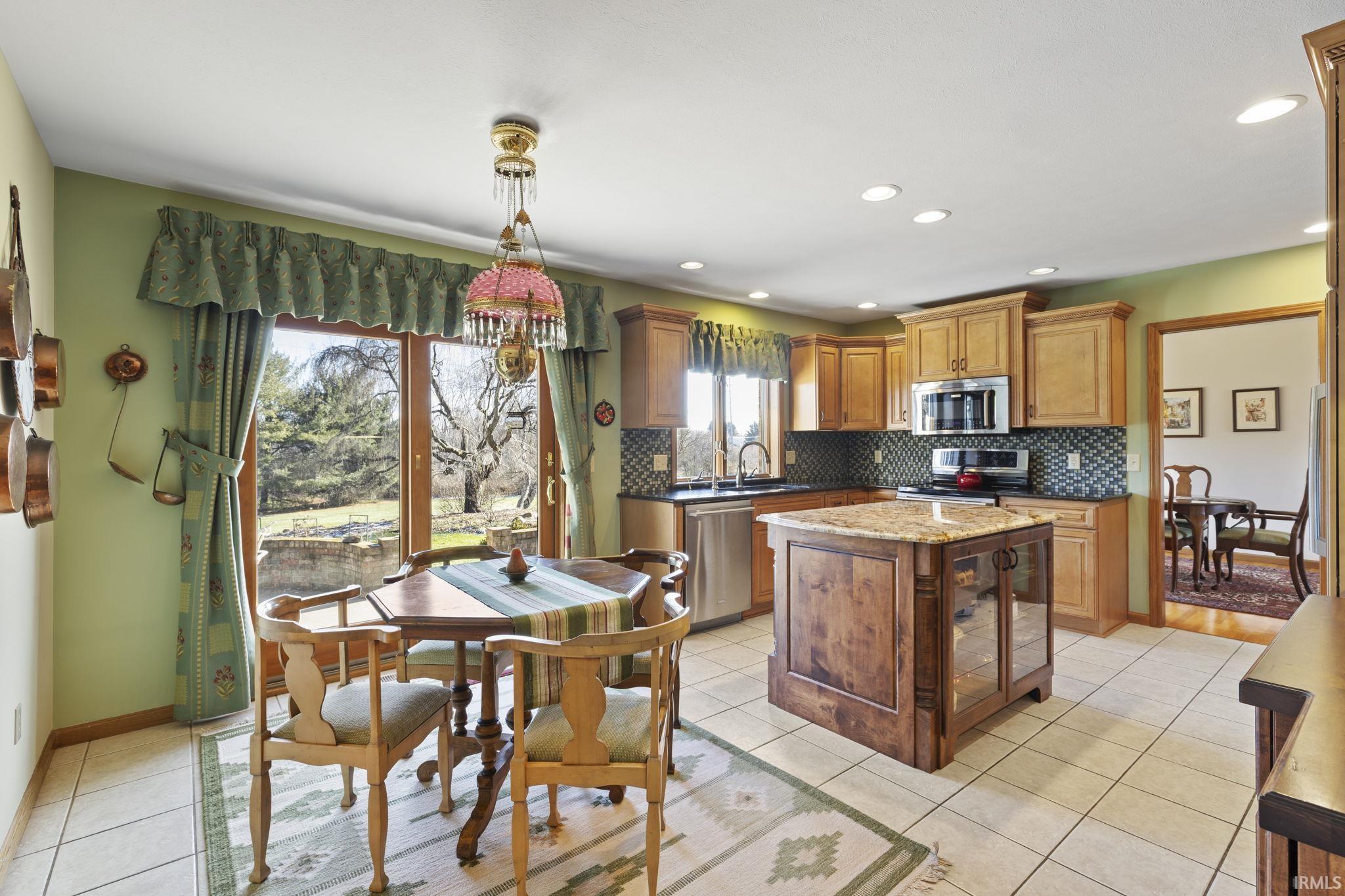 19730 Peach Ridge Road Goshen, IN 46526 - Photo 6 of 36