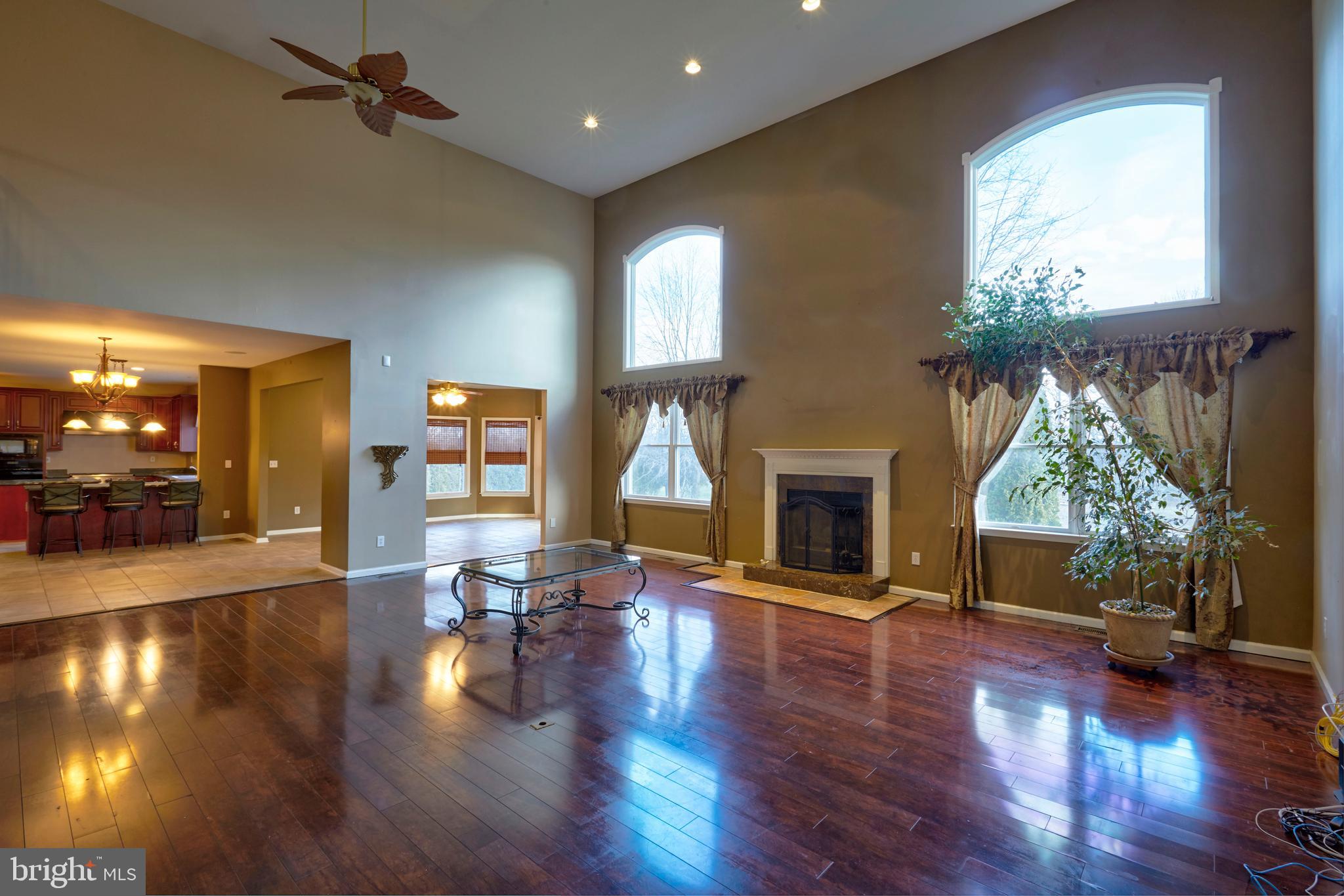 4 Millennium Drive Columbus, NJ 08022 - Photo 14 of 50 Great Room