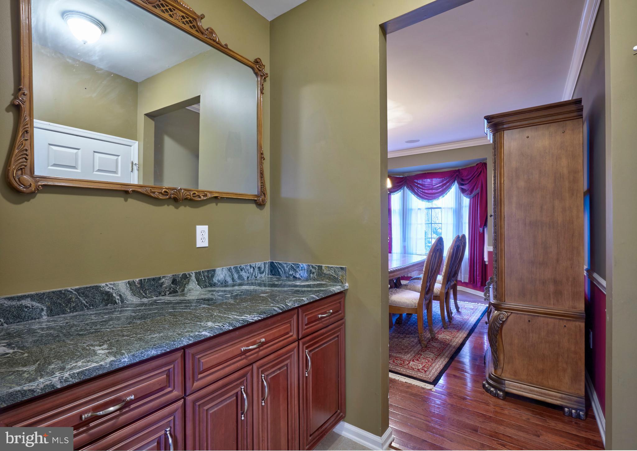 4 Millennium Drive Columbus, NJ 08022 - Photo 16 of 50 Butler Pantry