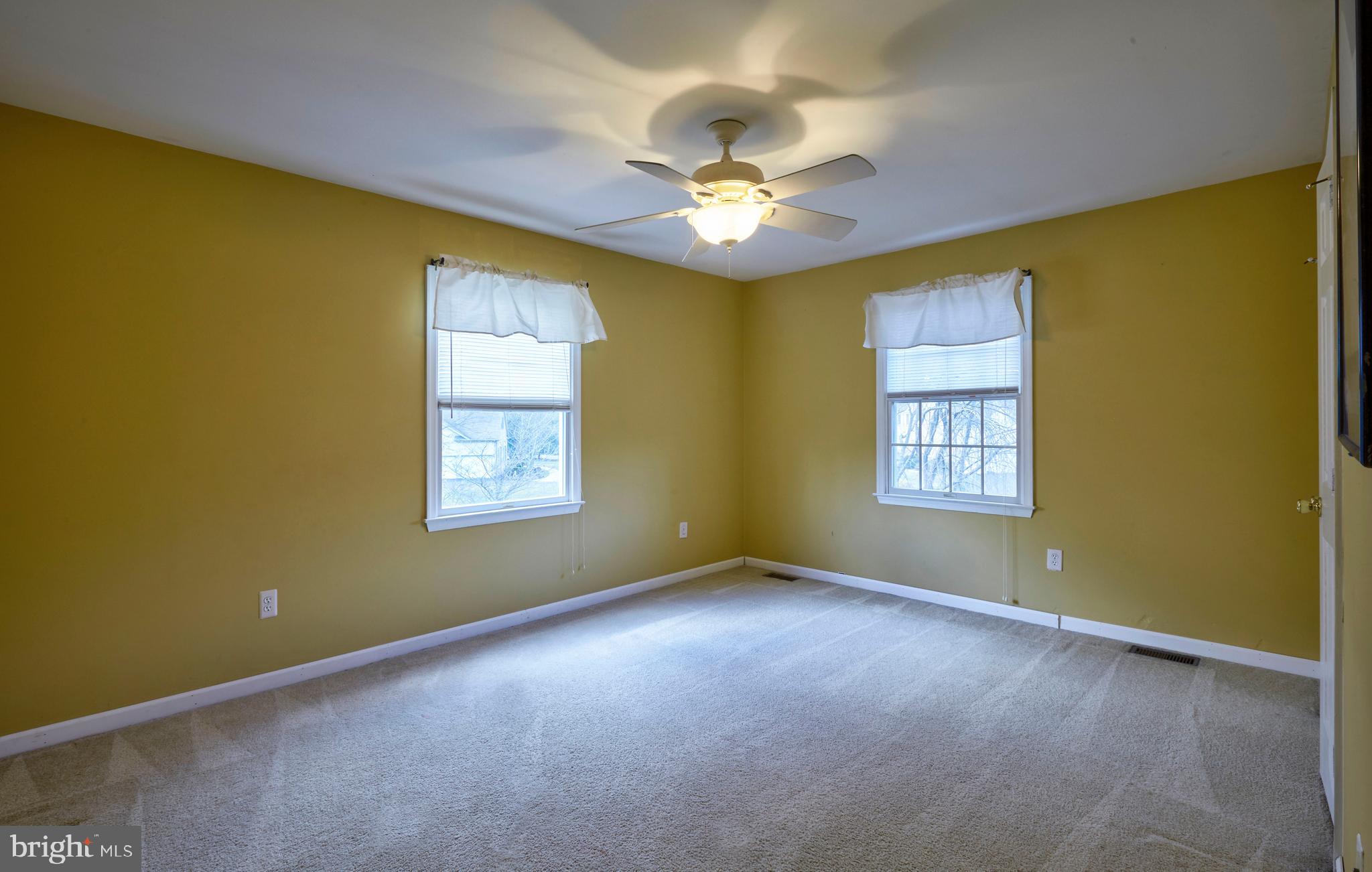 4 Millennium Drive Columbus, NJ 08022 - Photo 30 of 50 Bedroom 3