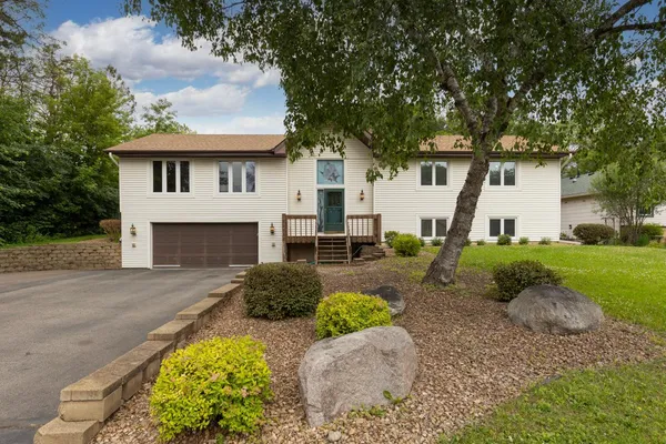 $389,700 | 13789 Holyoke Lane, Apple Valley, MN 55124