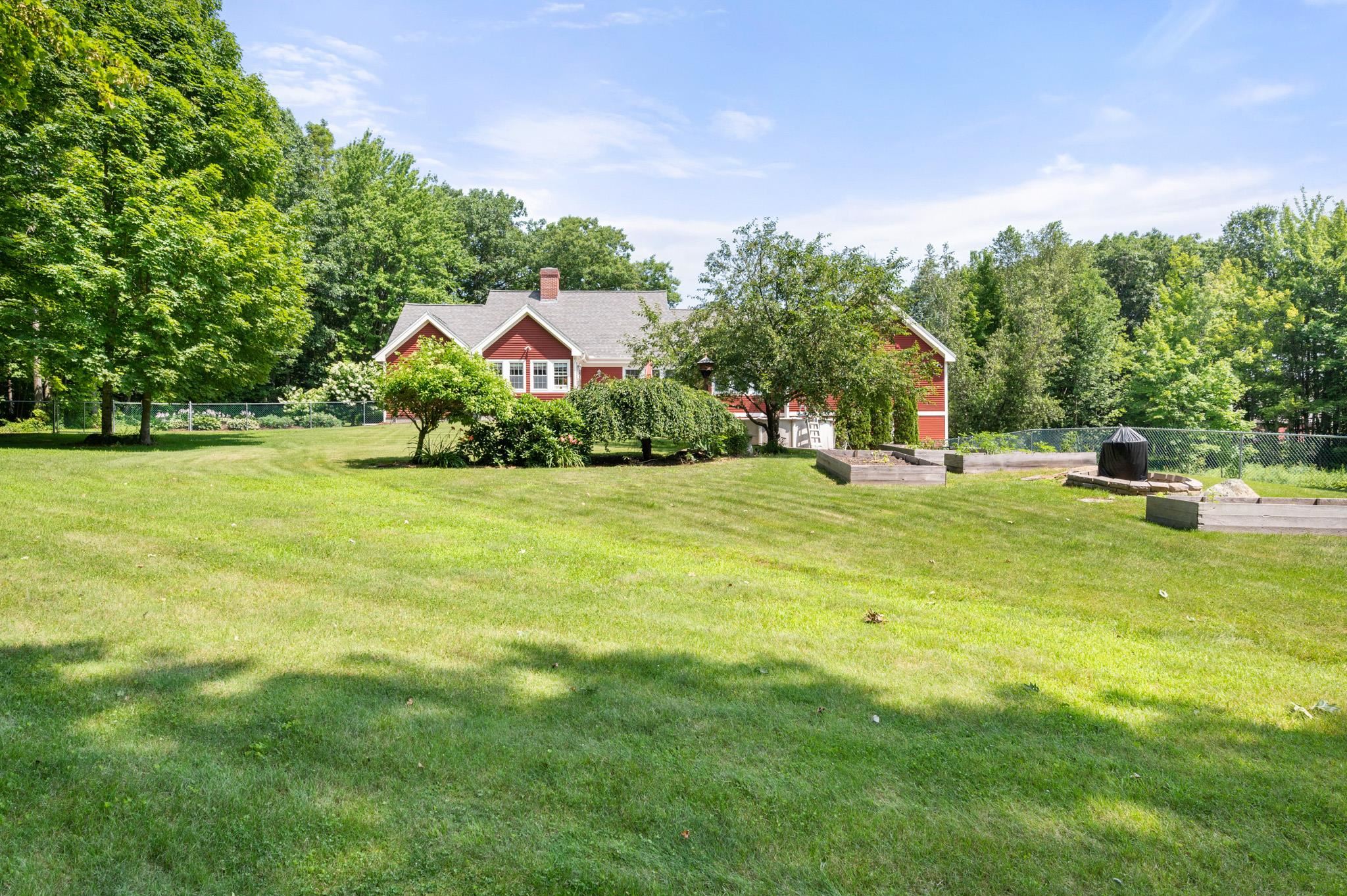 84 School House Hill Road Gilford, NH 03249 - Photo 3 of 40