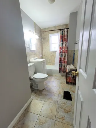 $3,200 | 25 Martin Street, Unit 1, Medford, MA 02155