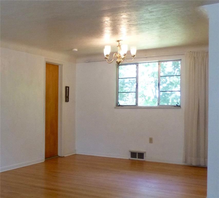 1175 Harvard Road Monroeville, PA 15146 - Photo 5 of 20 Dining Room