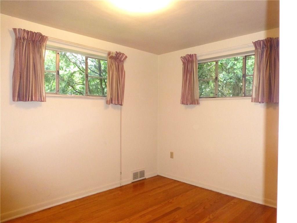 1175 Harvard Road Monroeville, PA 15146 - Photo 8 of 20 2nd Bedroom