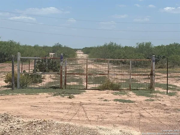 $289,000 | 34-acres Mangana Hein, Laredo, TX 78046