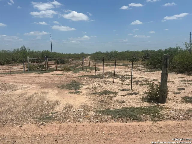 $289,000 | 34-acres Mangana Hein, Laredo, TX 78046