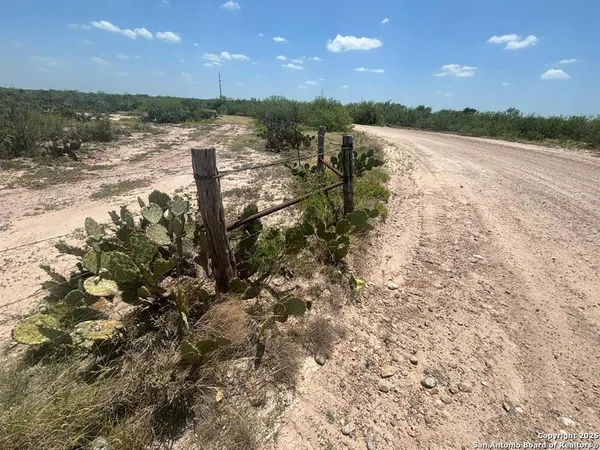 $289,000 | 34-acres Mangana Hein, Laredo, TX 78046