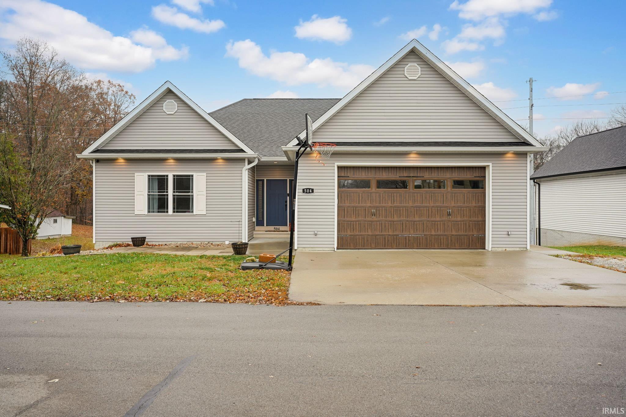 504 6th Street Bedford, IN 47421 - Photo 1 of 31