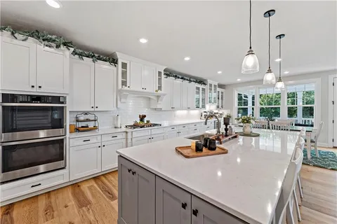 $1,090,000 | 125 Abigail Drive, Mars, PA 16046