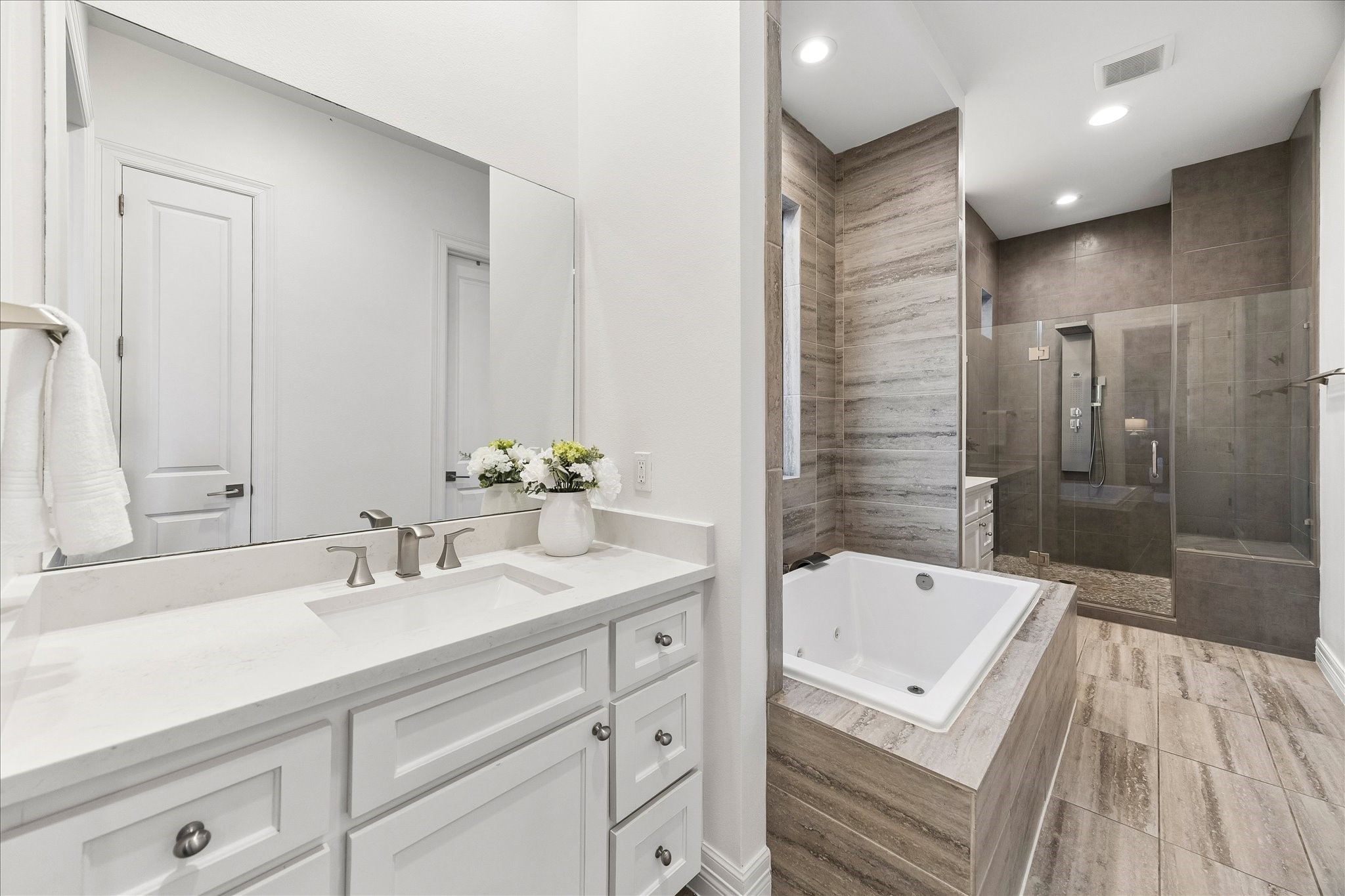 1012 Robin Street Houston, TX 77019 - Photo 24 of 36