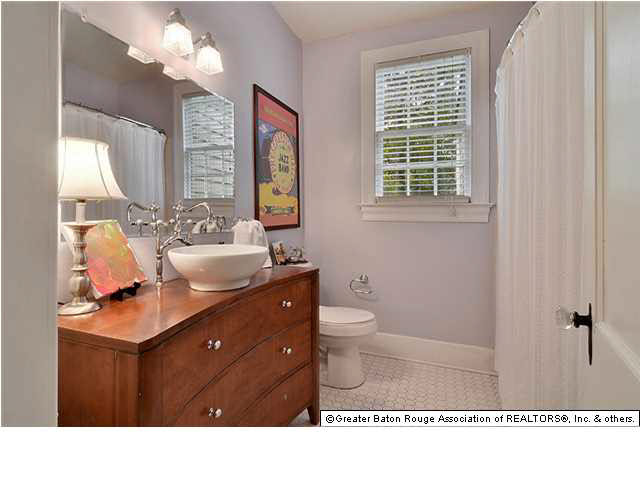 2811 Broussard Street Baton Rouge, LA 70806 - Photo 9 of 14 Gallery Image 9