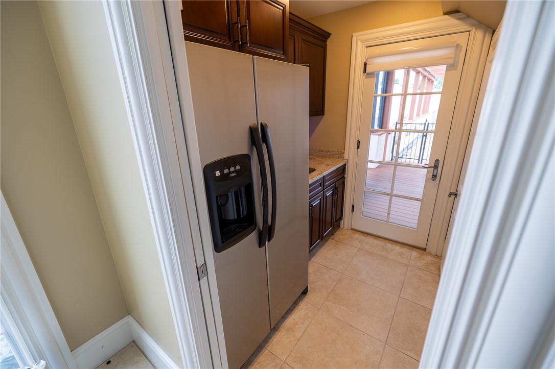 945 Westminster Street Providence, RI 02903 - Photo 19 of 37 2nd pantry with access to outside