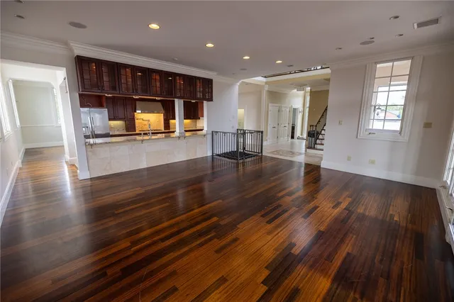 $3,300 | 945 Westminster Street, Providence, RI 02903