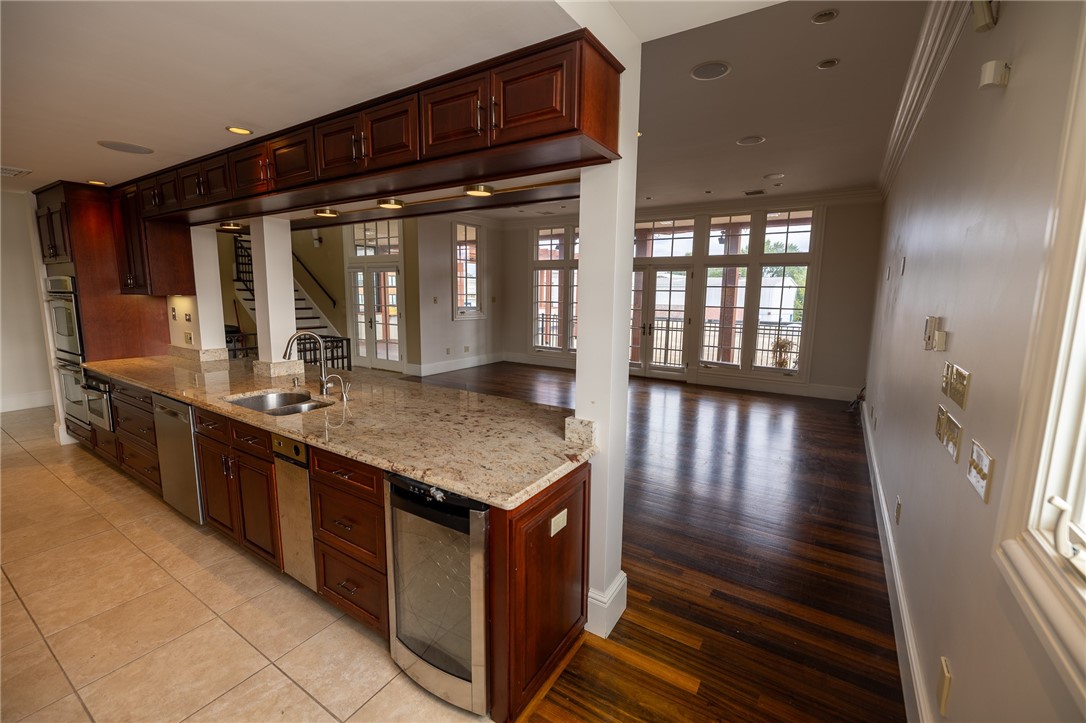945 Westminster Street Providence, RI 02903 - Photo 7 of 37 Kitchen