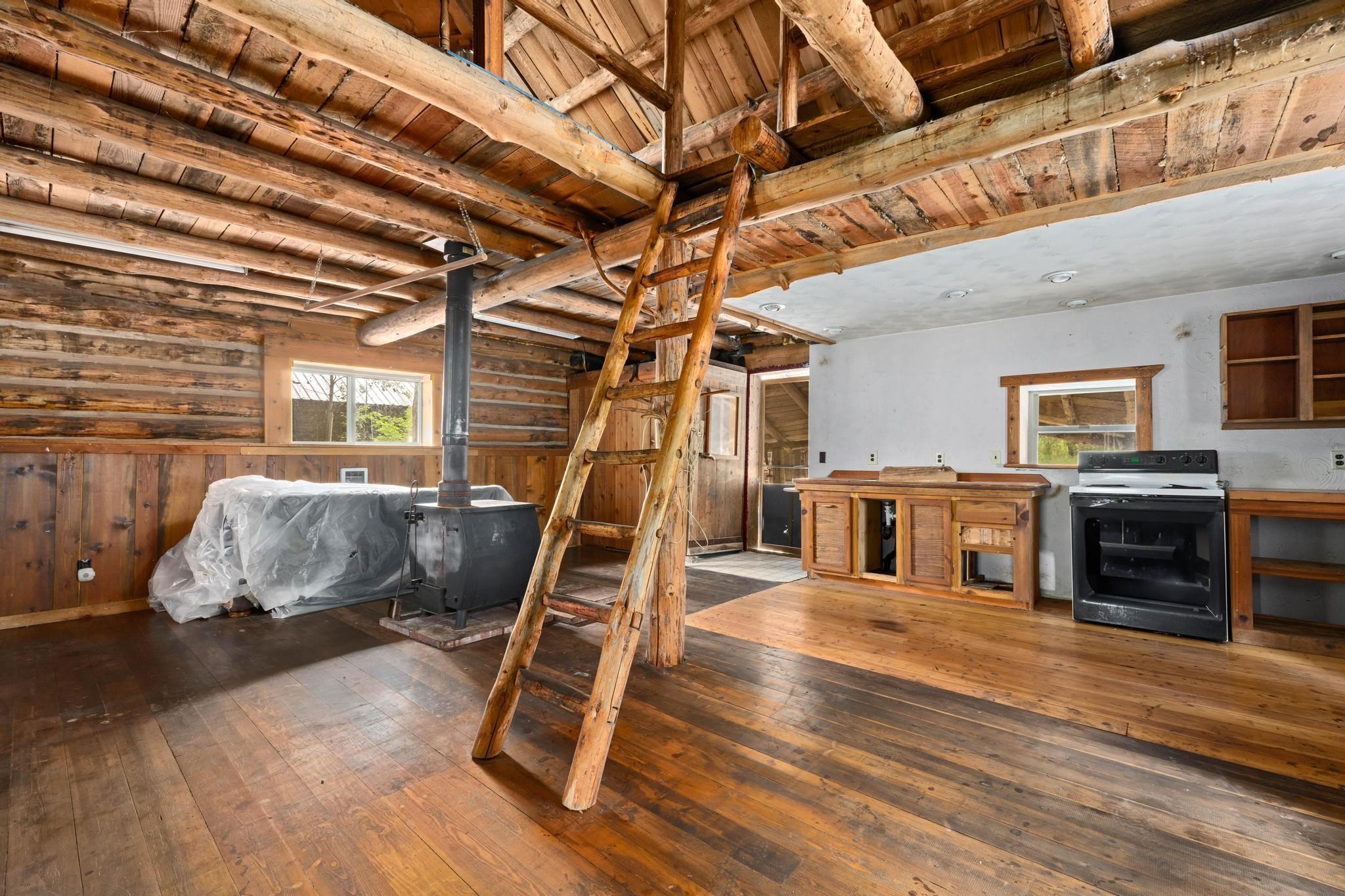 4186 Wright Road Northport, WA 99157 - Photo 11 of 50