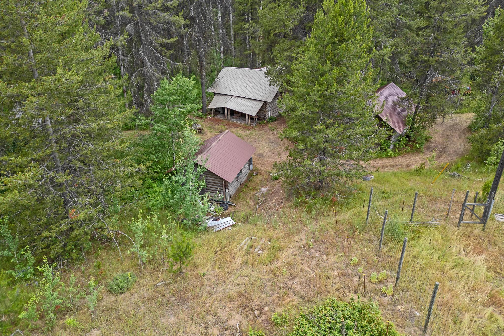 4186 Wright Road Northport, WA 99157 - Photo 4 of 50