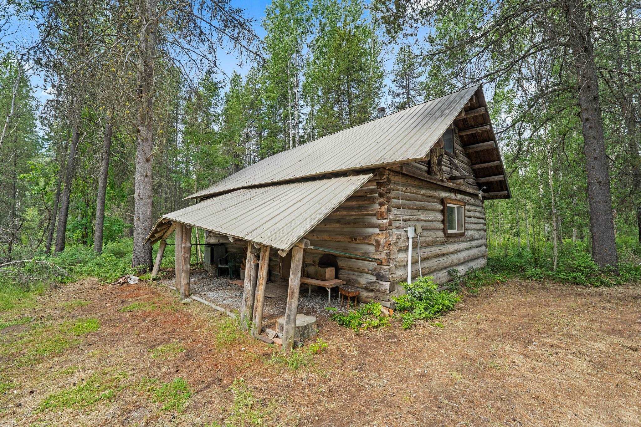 4186 Wright Road Northport, WA 99157 - Photo 6 of 50