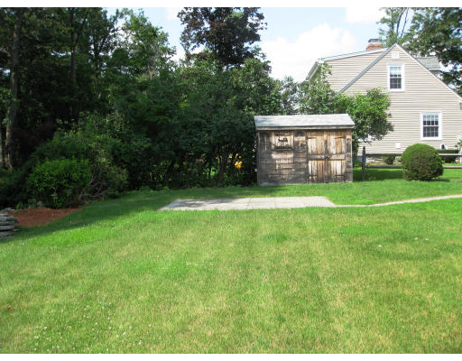 53 Holt Road Holden, MA 01520 - Photo 6 of 7 Gallery Image 6