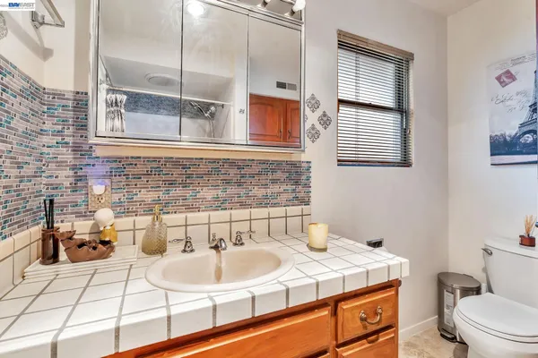 $599,888 | 71 Taylor Place, Bethel Island, CA 94511