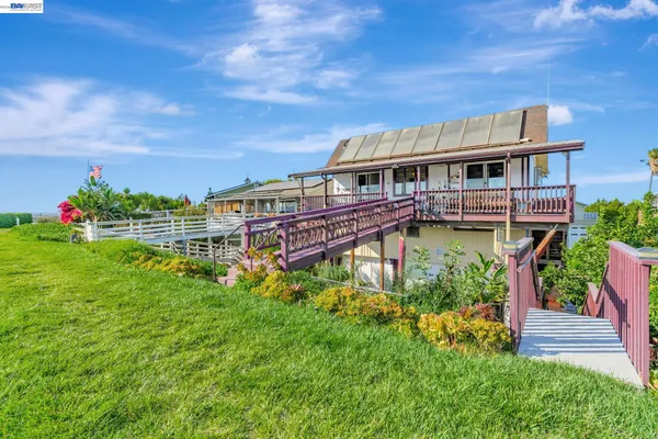 $599,888 | 71 Taylor Place, Bethel Island, CA 94511