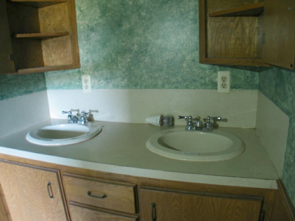 120 West Dunkin Road Cushing, OK 74023 - Photo 13 of 21 Gallery Image 13