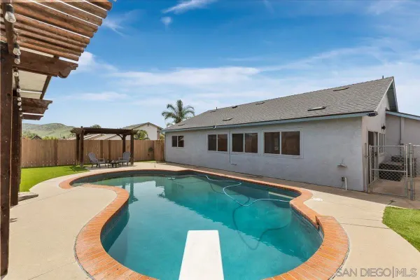 $925,000 | 13423 Floral Avenue, Poway, CA 92064