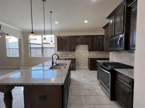 $2,700 | 2824 Country Church Road, McKinney, TX 75071