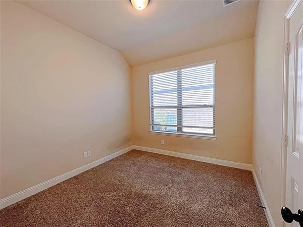 $2,700 | 2824 Country Church Road, McKinney, TX 75071