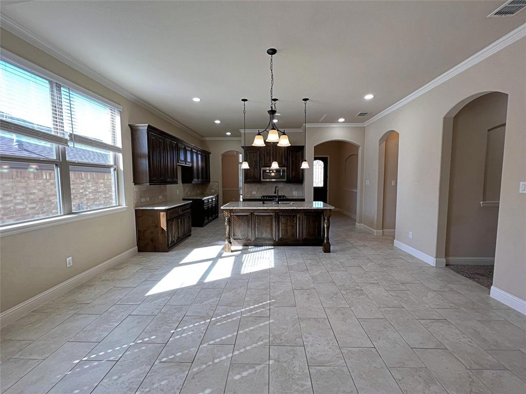 2824 Country Church Road McKinney, TX 75071 - Photo 9 of 39