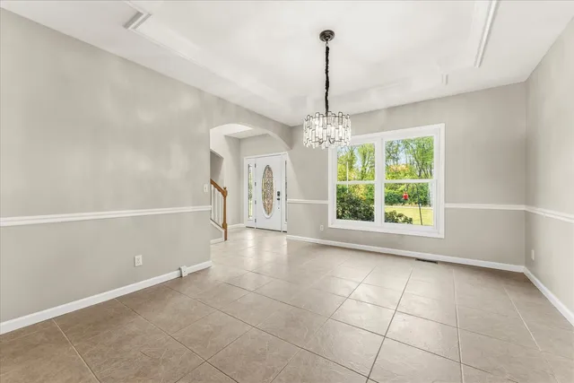 $650,000 | 302 County Road 2650 North, Mahomet, IL 61853