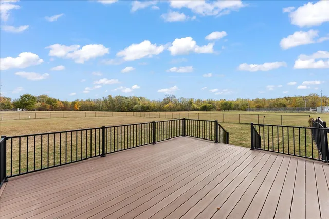 $650,000 | 302 County Road 2650 North, Mahomet, IL 61853